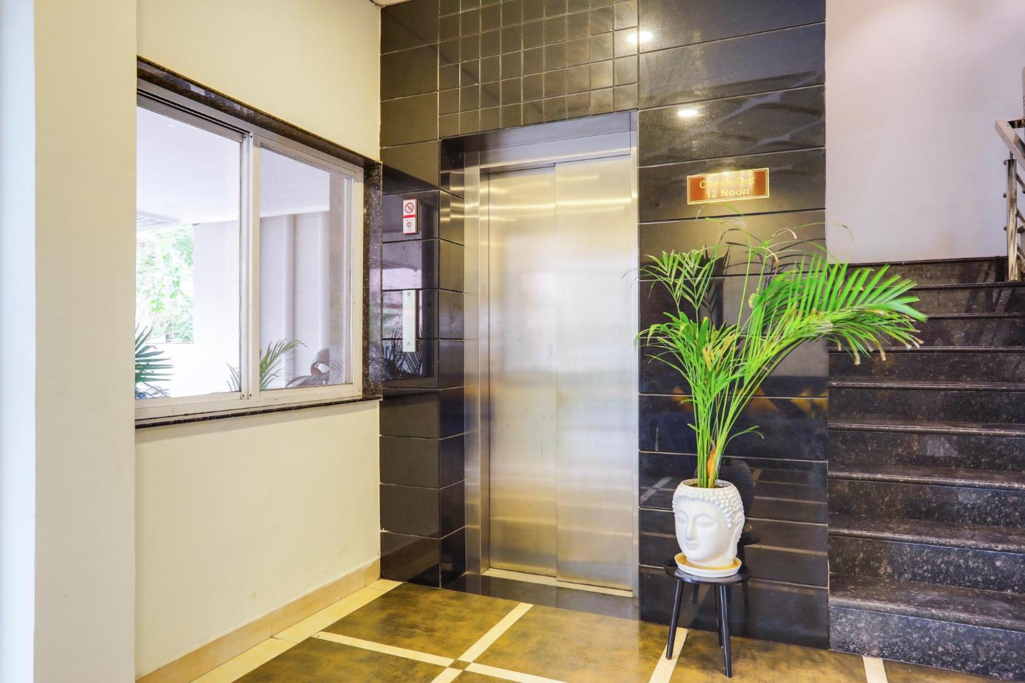 Fabhotel Johar Inn Rāipur Екстериор снимка