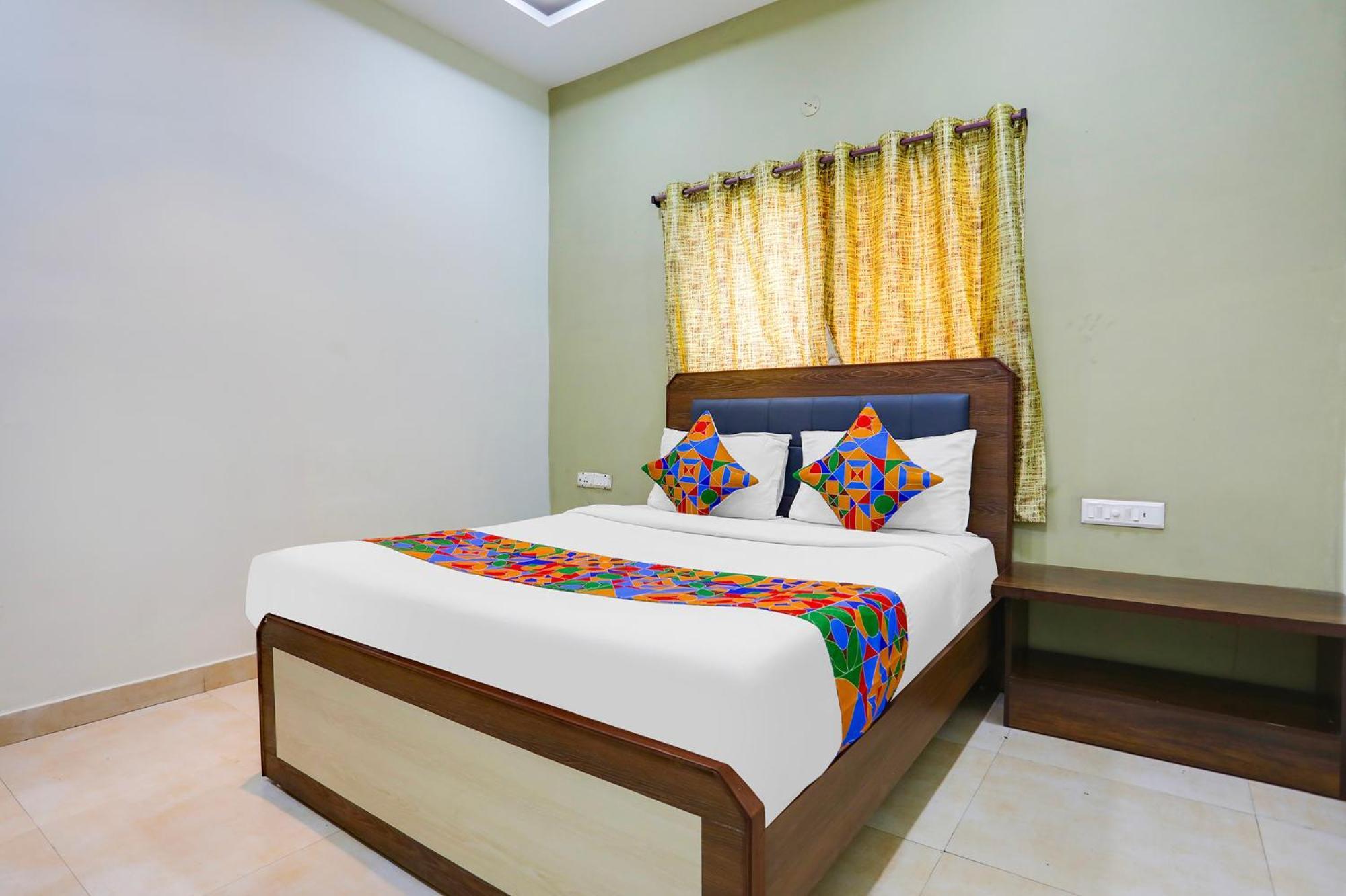 Fabhotel Johar Inn Rāipur Екстериор снимка