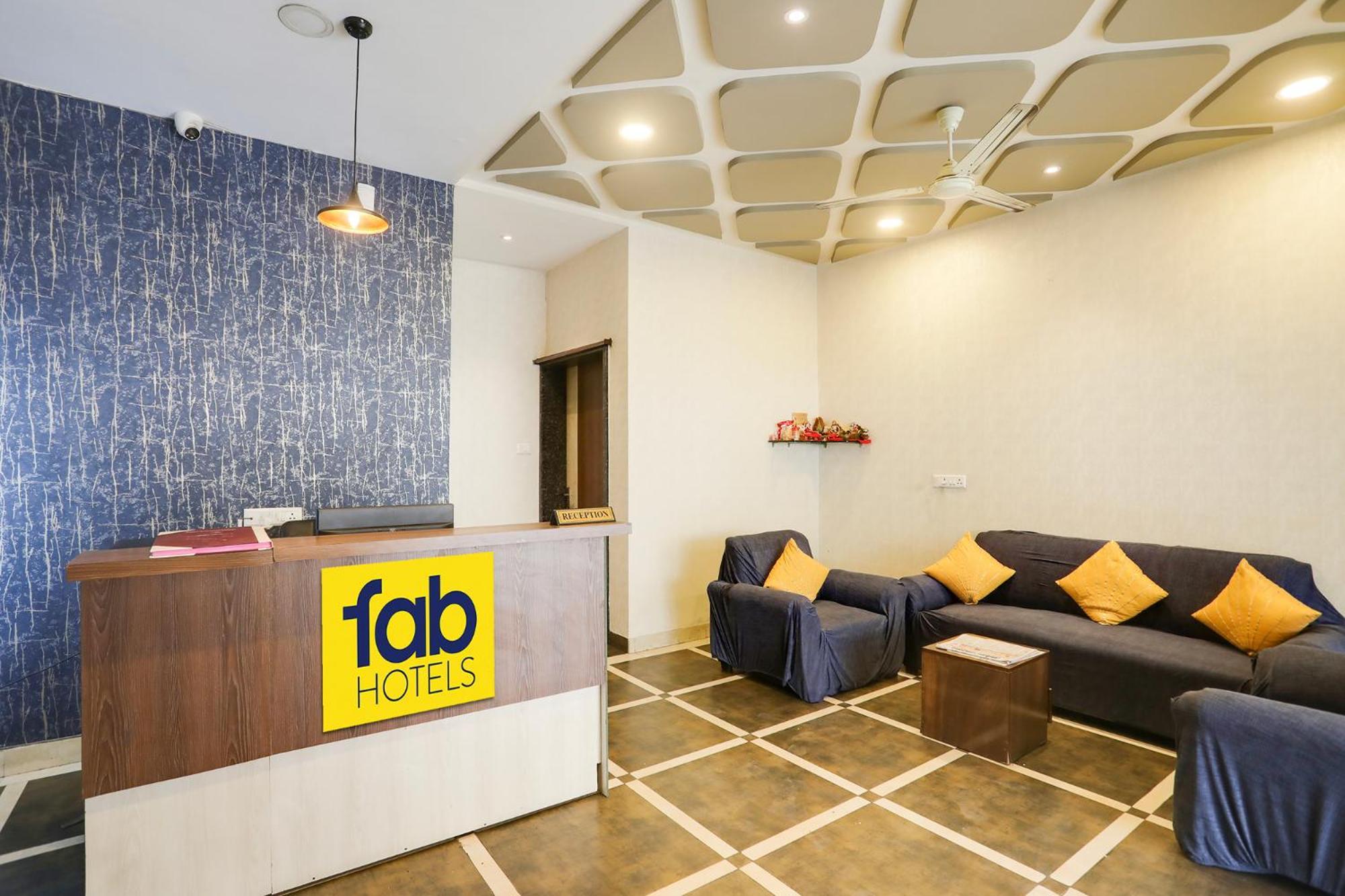 Fabhotel Johar Inn Rāipur Екстериор снимка