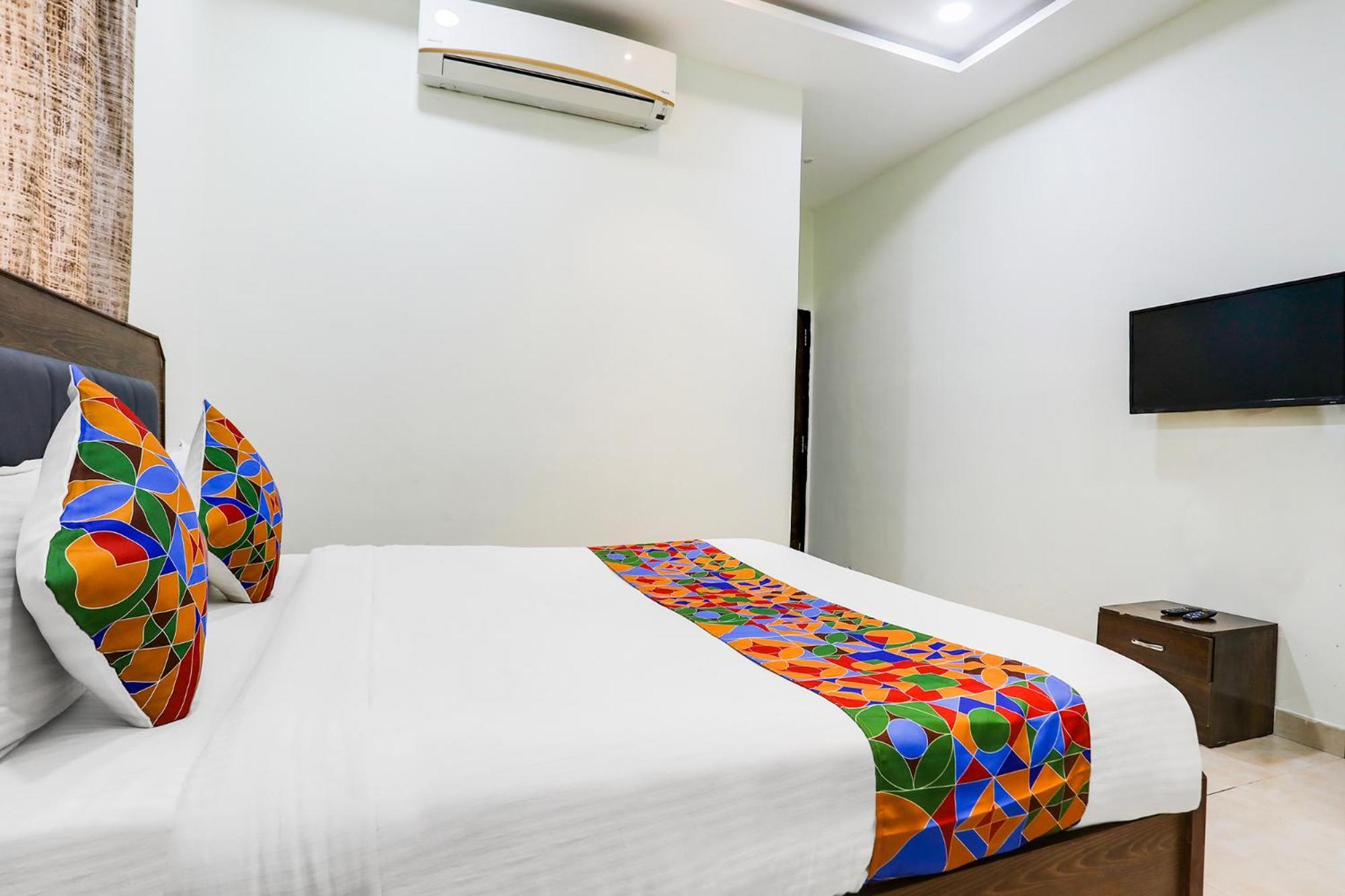 Fabhotel Johar Inn Rāipur Екстериор снимка