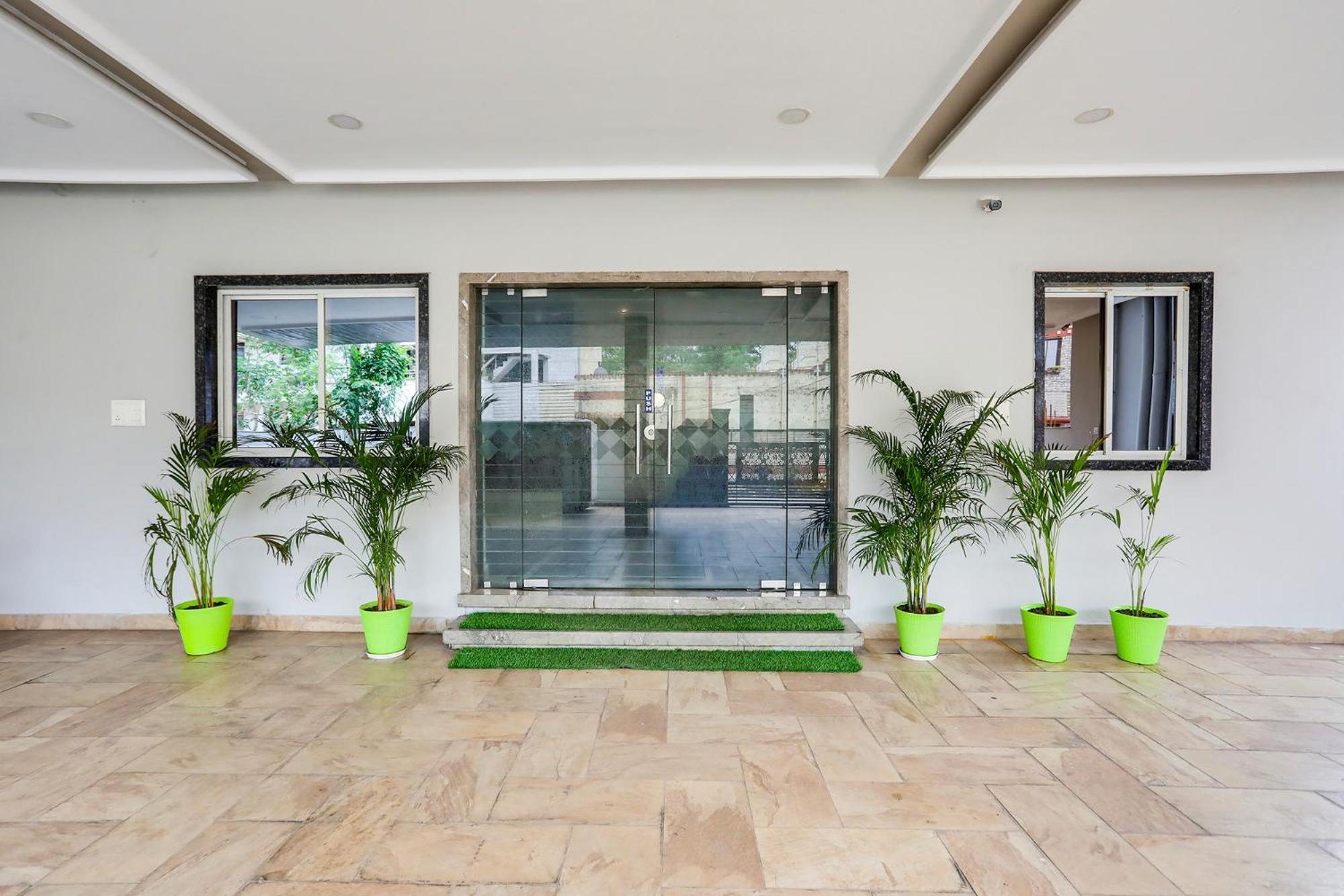 Fabhotel Johar Inn Rāipur Екстериор снимка