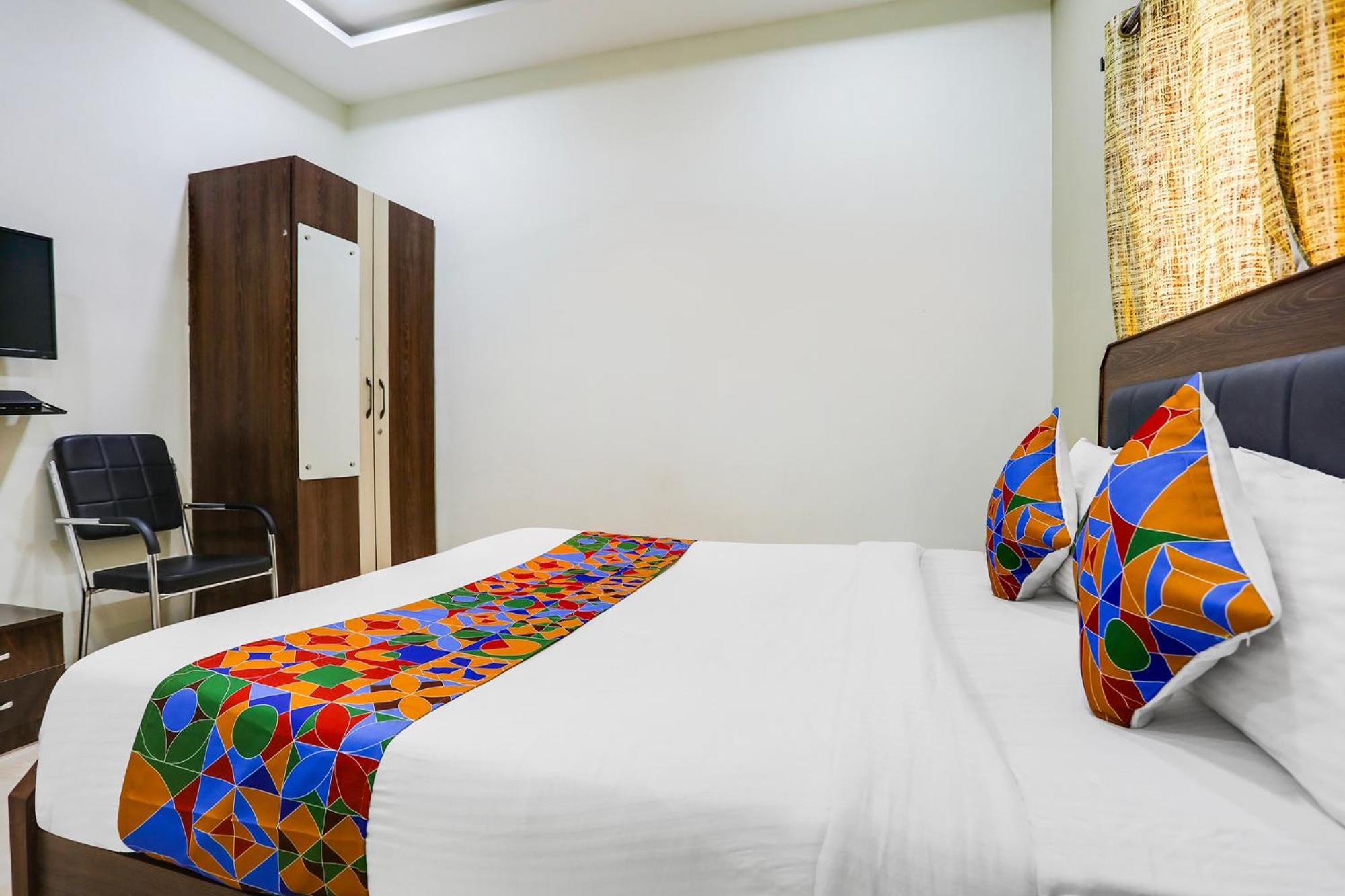 Fabhotel Johar Inn Rāipur Екстериор снимка