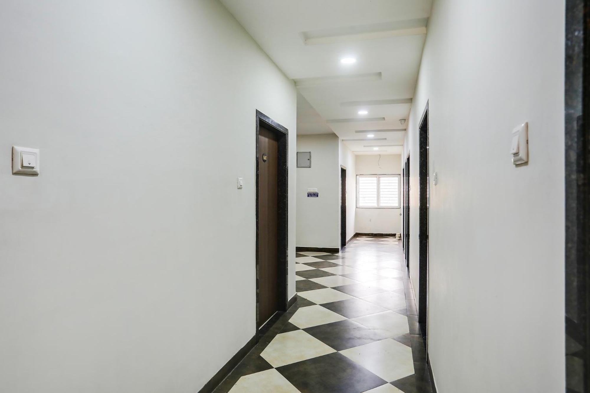 Fabhotel Johar Inn Rāipur Екстериор снимка